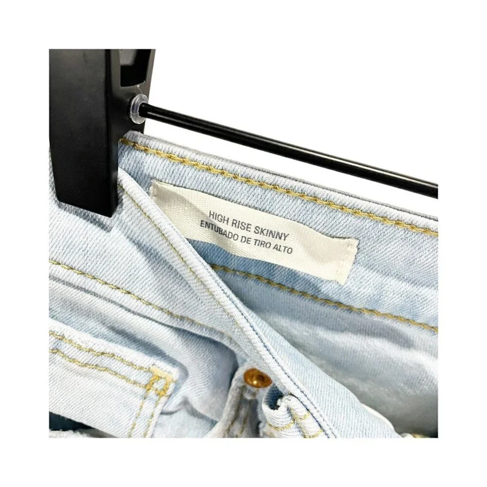 Universal Thread across inseam